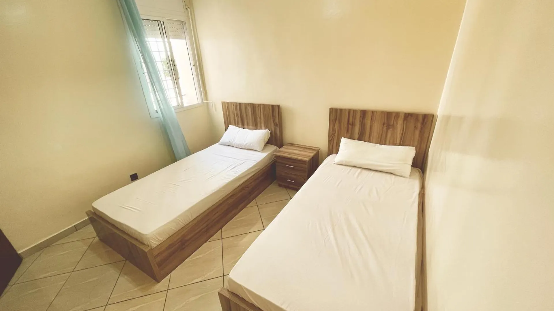 Διαμέρισμα Economical Accommodation In The City Center, Suitable For Travelers Who Don'T Want To Spend Too Much Money, Only 2 Minutes From Shops And Restaurants Αγκαντίρ